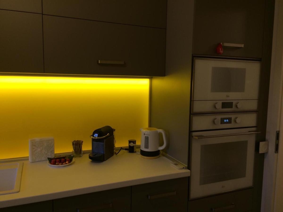 בראשוב Flori De Iulie Apartamente מראה חיצוני תמונה